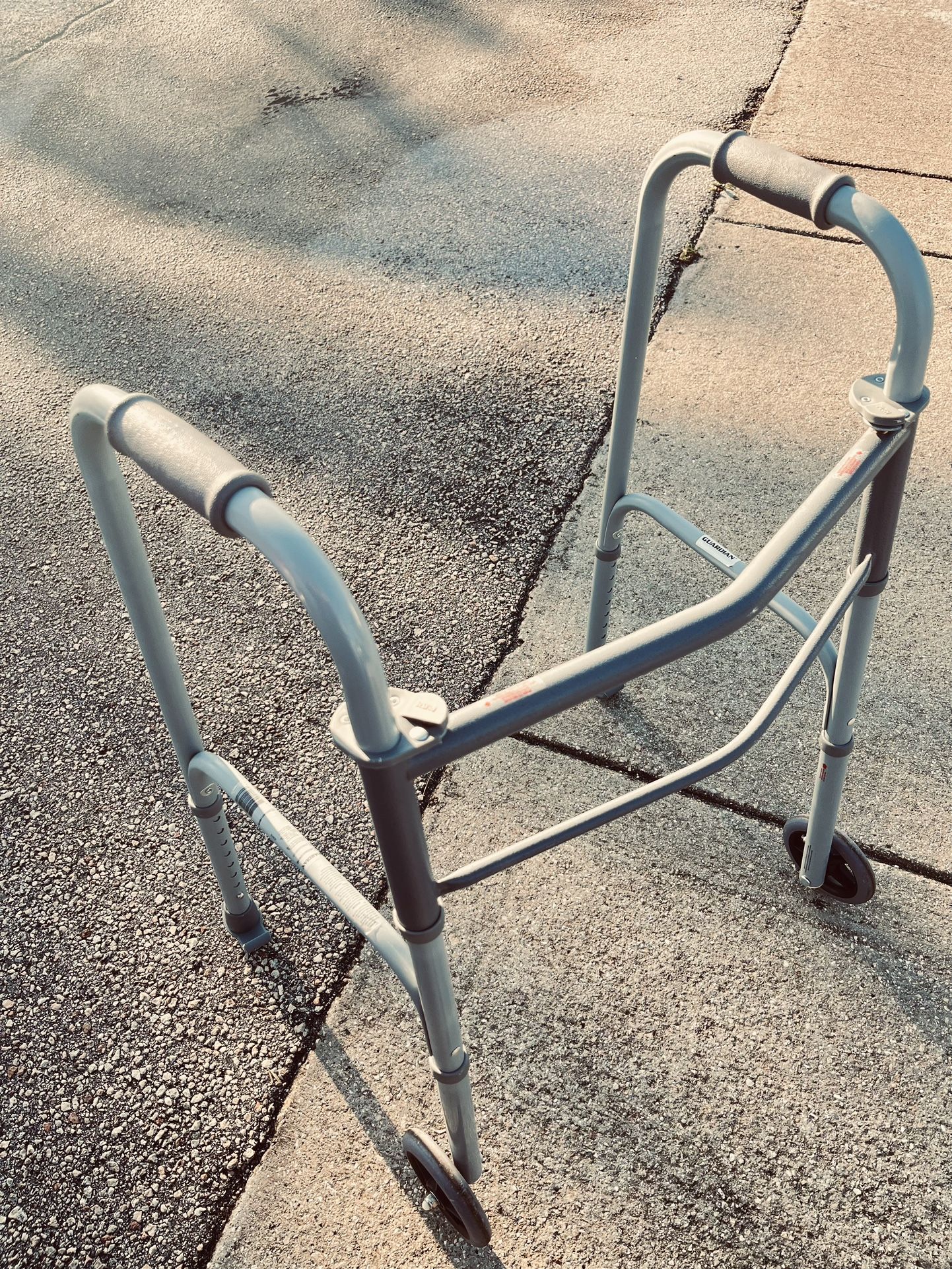 Walker For Sale / Caminador