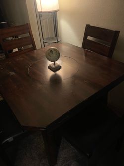 Wood dining room table (swivel top)