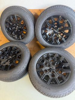 Chevy Colorado 18” wheel and tires brand new