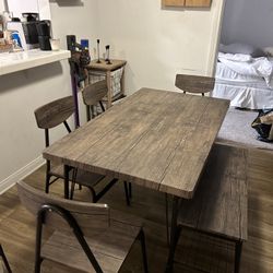 6 Person Dining Table 