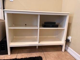 Entertainment Shelving
