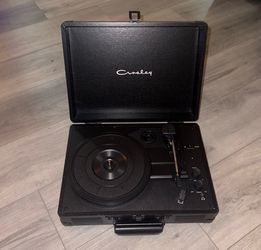 Crosley CR8005U-017A  Record player