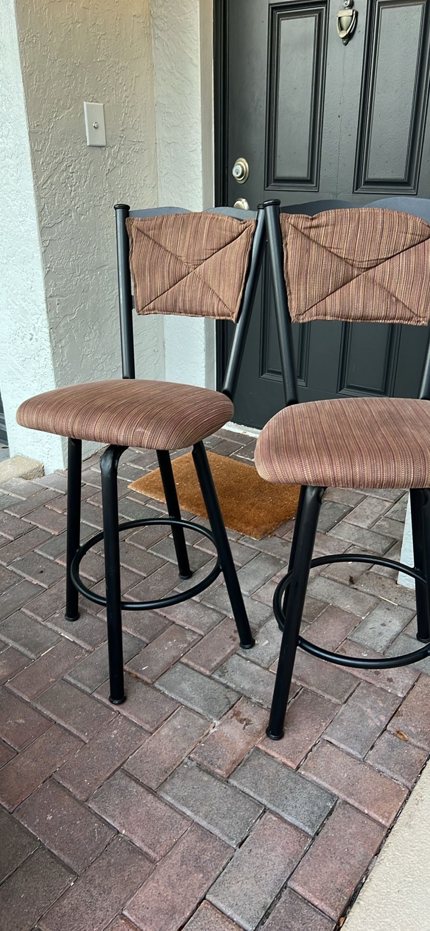 Bar Stools 