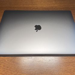 MacBook Pro (15-inch, 2019) - Space Gray with Touchbar