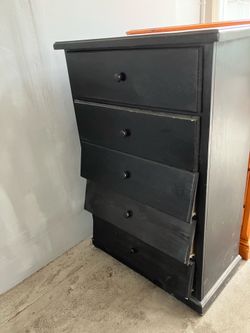 Dressers free!!