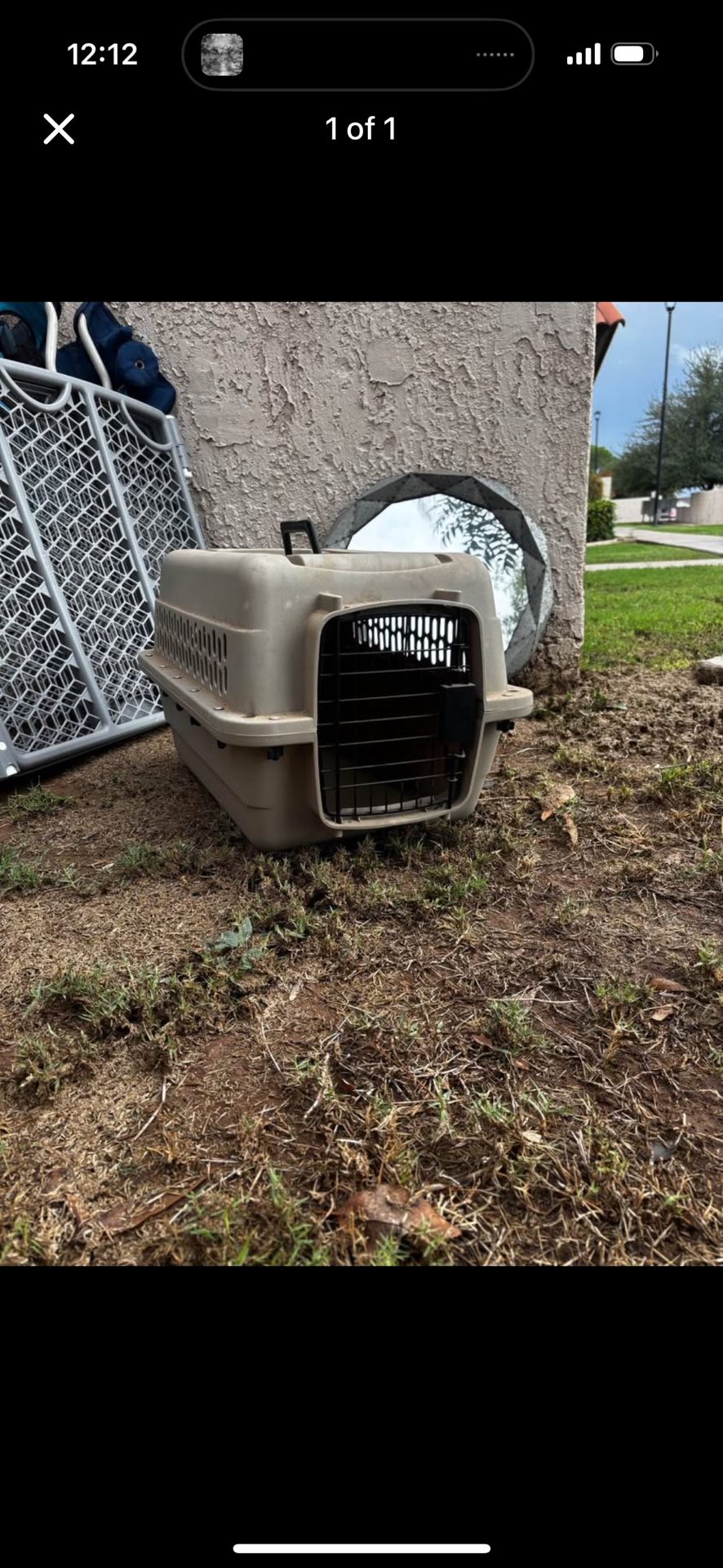 pet carrier