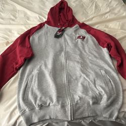 NFL Men’s Tampa Bay Buccaneers Hooded Jacket.