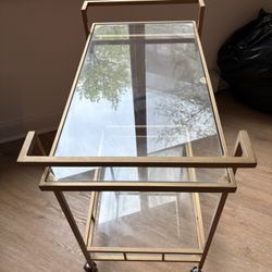 Glass And Gold Bar Cast