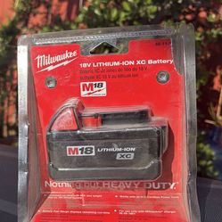 Milwaukee 5.0 18 Volt Battery