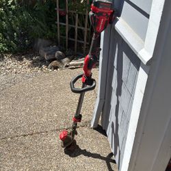Craftsman Weed Wacker And Battery (No Charger)