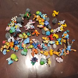 Pokemon Figures 