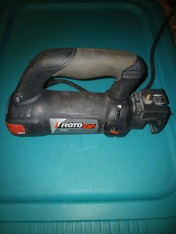 Rotozip Tool And 4 New Bits