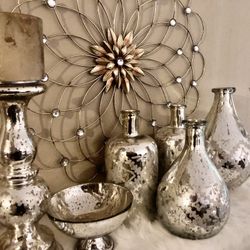 Two Mercury vases Both For $20