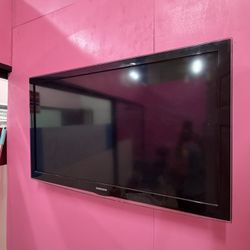 Samsung TV 50inch