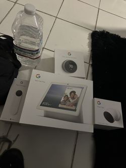 Google Nest Home Set 275$ Brand New