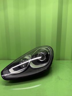 2015 2016 2017 2018 PORSCHE CAYENNE Left Driver Side Headlight OEM 7P5.941.751.G