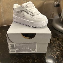 New Nike Force 1 Low EasyOn Baby/Toddler Shoes White/White/White) Size 4 $20 Firm 