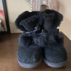 Authentic uggs