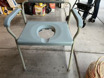 Large Commode