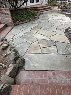 Flat stone