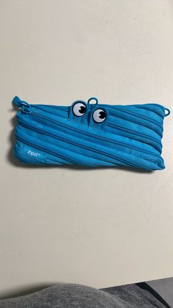 Zipt it pencil case