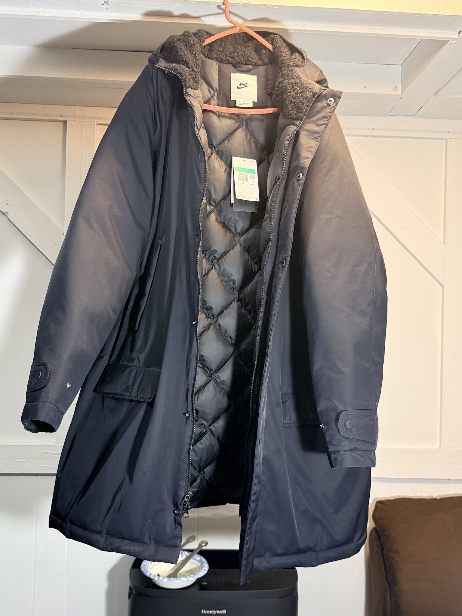 Nike Jacket New Men’s xL 