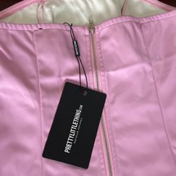 PrettyLittleThings Dress