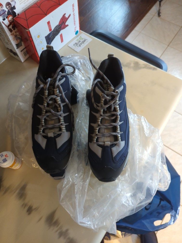 Sketchers Roller Skates 8.5