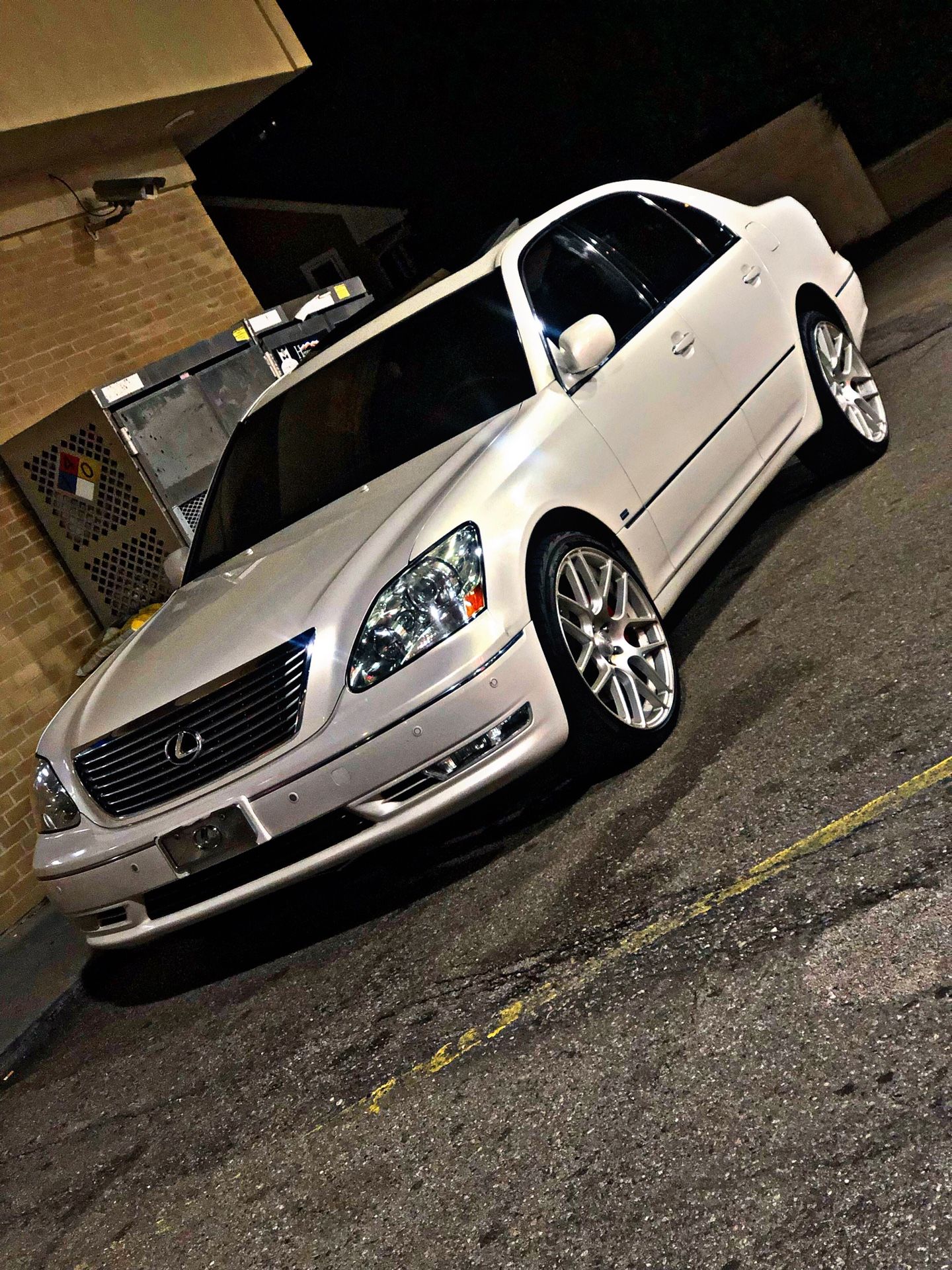 2004 Lexus LS 430