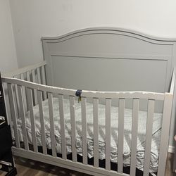 Baby Crib / Cuna para bebé – Good Condition