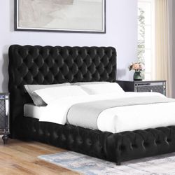 QUEEN BLACK TUFTED PLATFORM BEDFRAME. KING $450