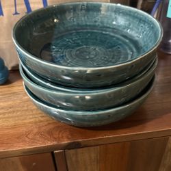 Set Of 4 Green Large Ceramic Bowls 