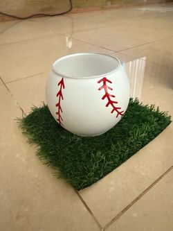Baseball vase (glass)