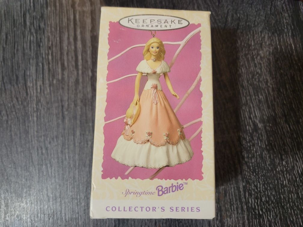 1997 Hallmark Keepsake Collector Series Springtime Barbie Christmas Ornament