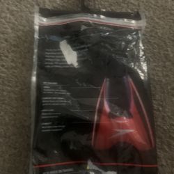 Speedo switchable fins