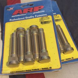 Camaro 2010-2017 ARP extended Studs