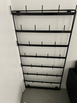 Mug wall holder