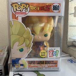 Super Saiyan Goku Glow In The Dark Funko Pop 
