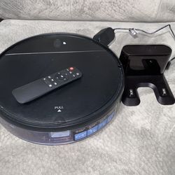 Robotic vacuum