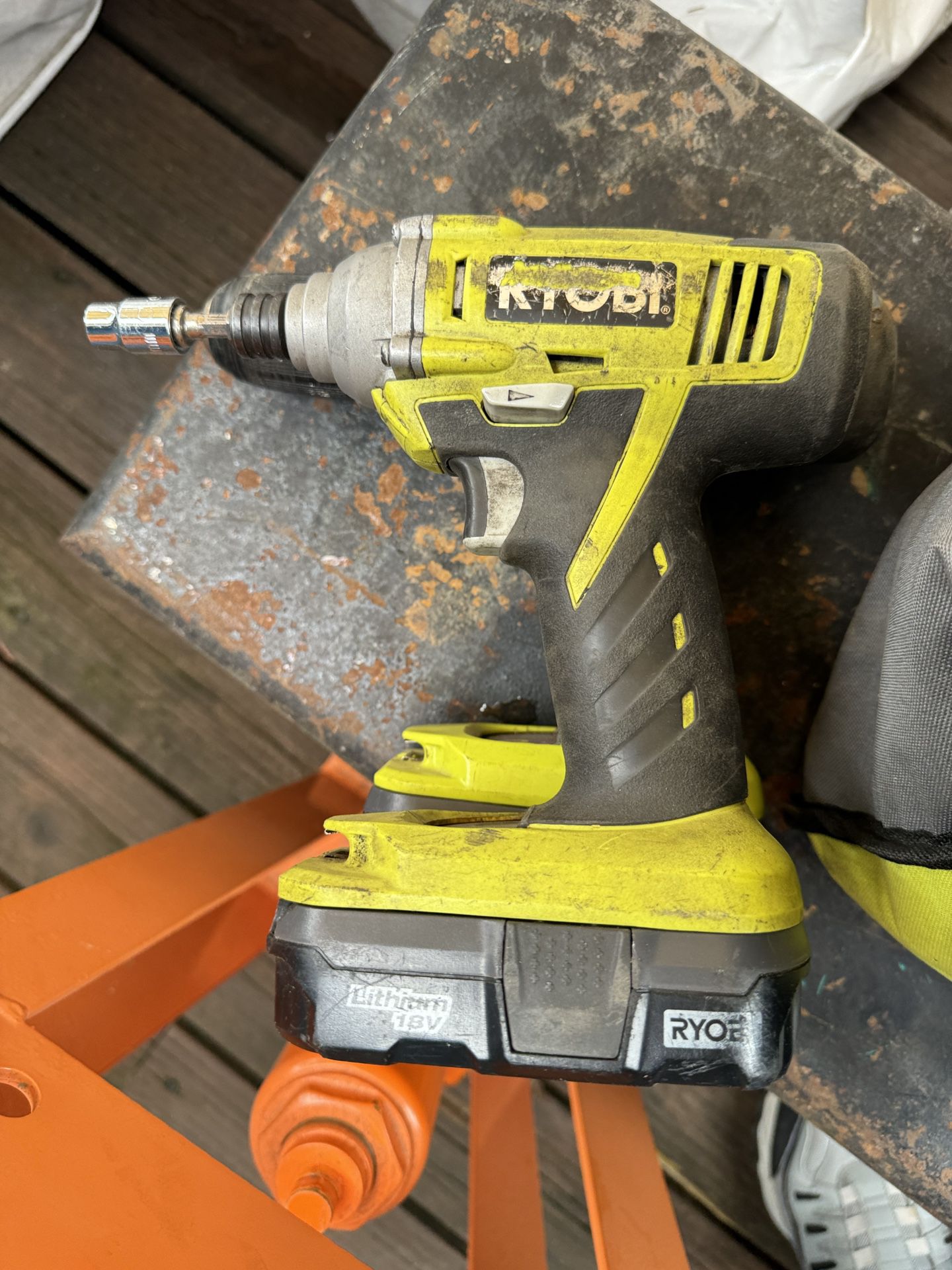 Ryobi cordless Drill And Cordless Driver Two Batteries Charger 