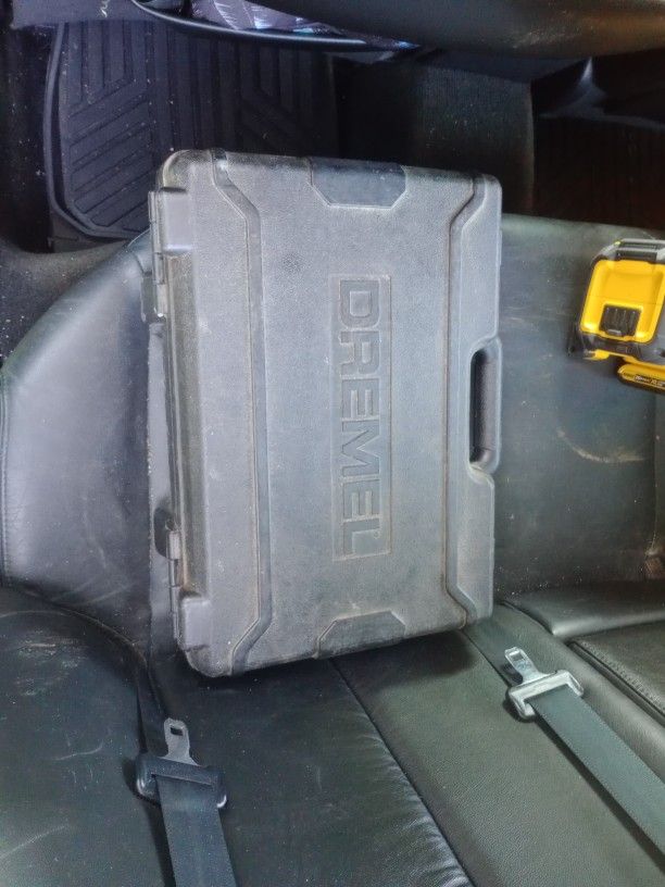 Dremel 