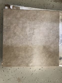Tile 17 3/4 x 17 3/4
