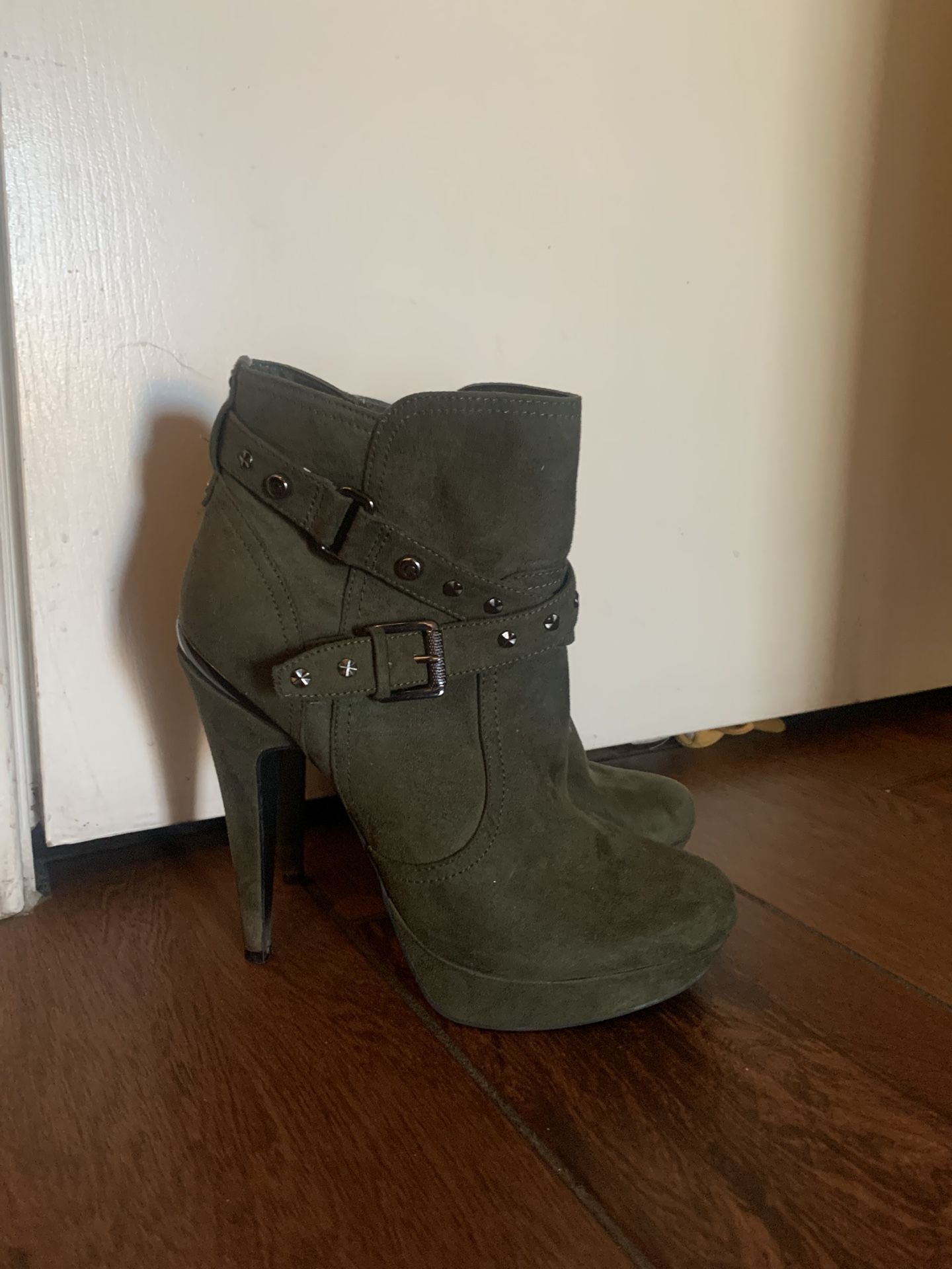 Guess Boots