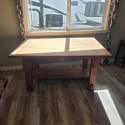 Hommade Dinner Table