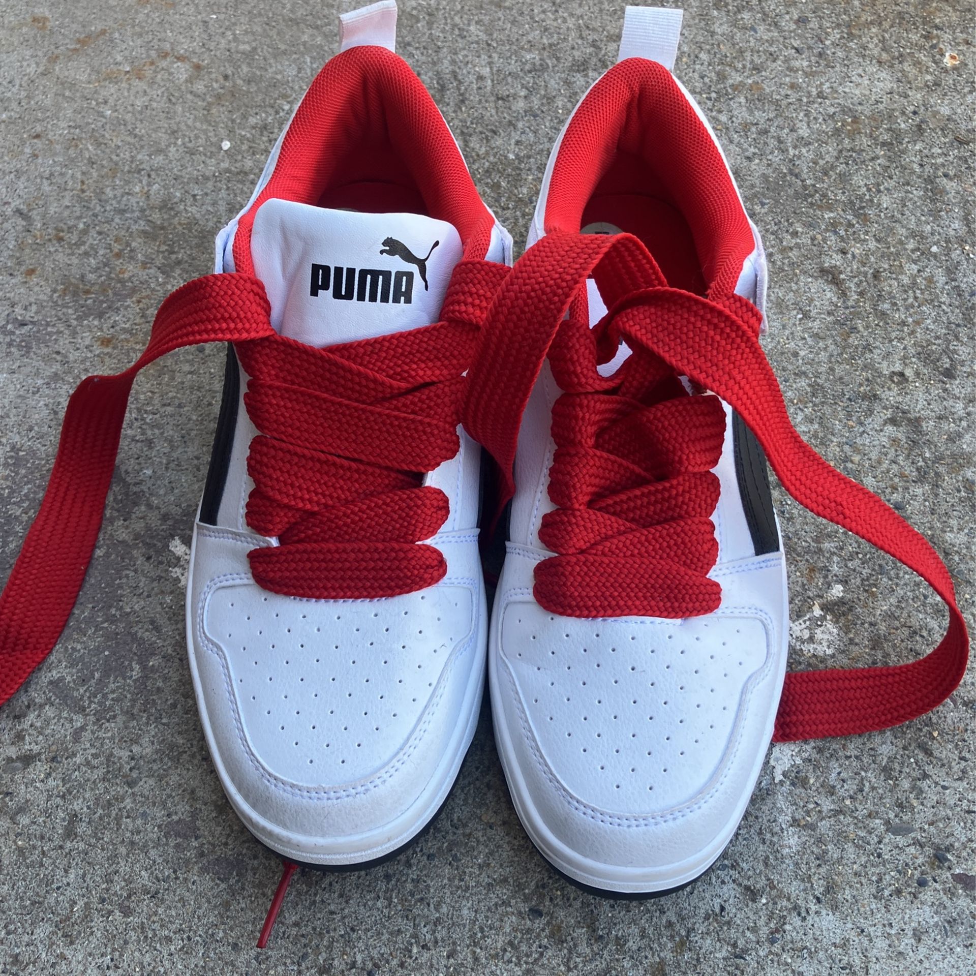 Shoes Puma size 9 