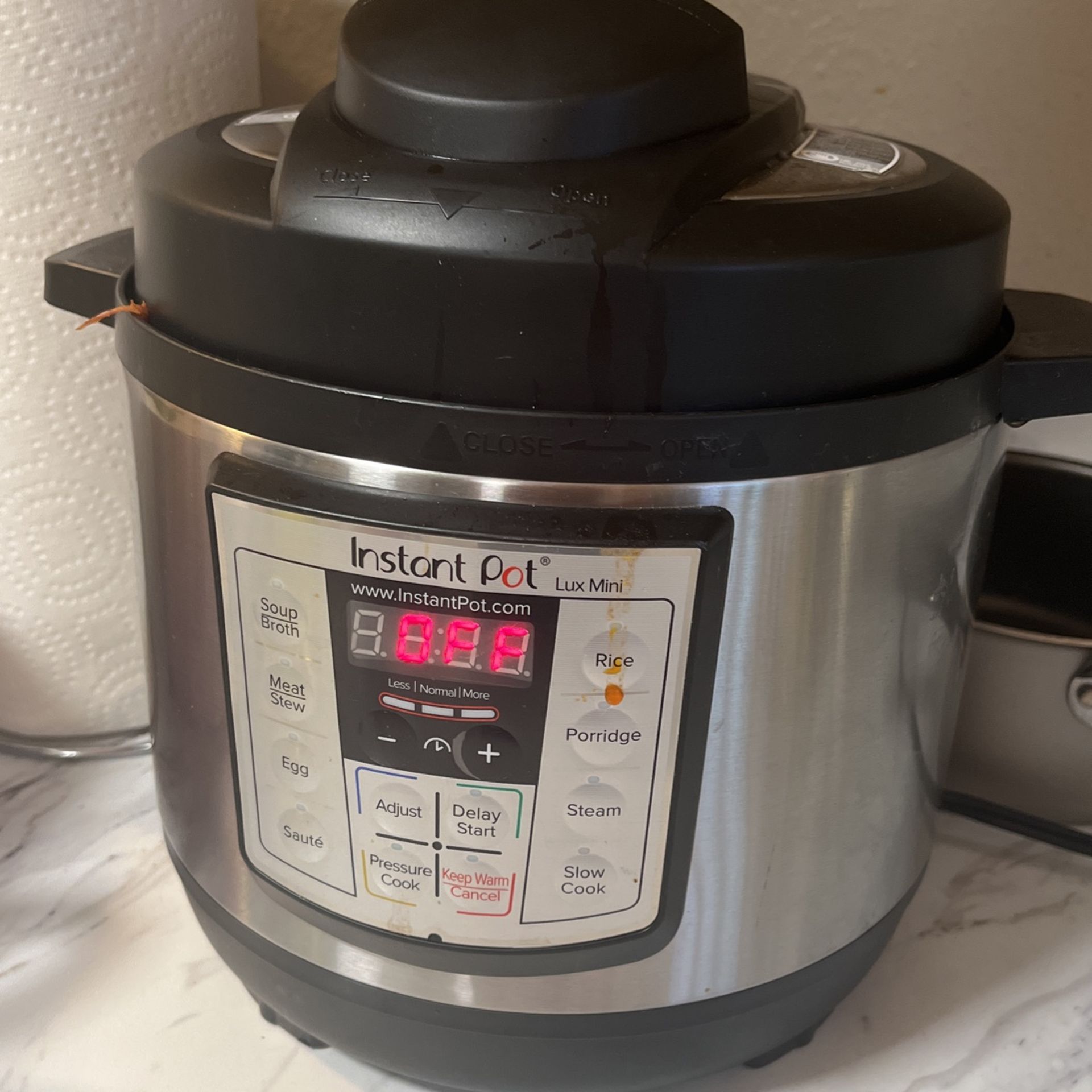 Instant Pot Lux Mini for Sale in Sumner, WA OfferUp