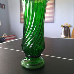 Vintage Green INARCO USA glass Vase