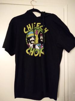 New Cheech &Chong Short Sleeve Hoodie Sz large.