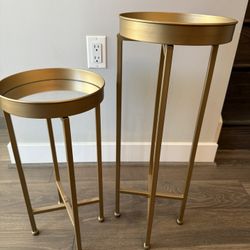 2 End Tables