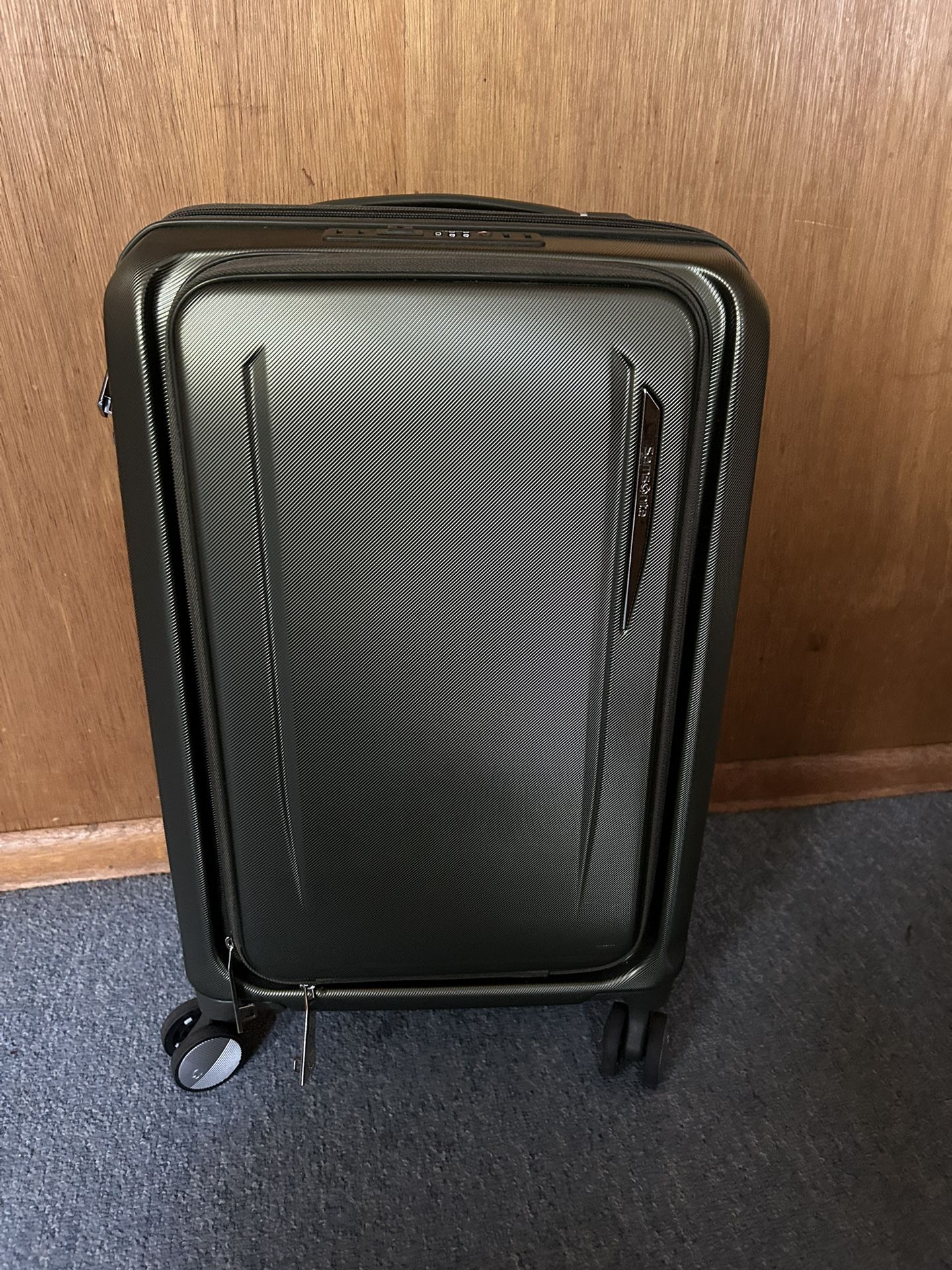 21” Samsonite Luggage